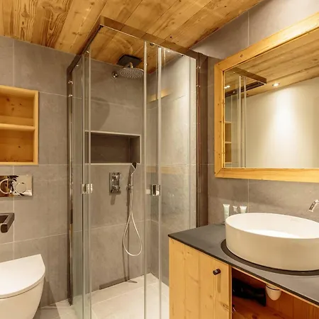 Renove Avec Spa, Piscine Et Parking, Pied Des Pistes - Fr-1-461-11 Apartment